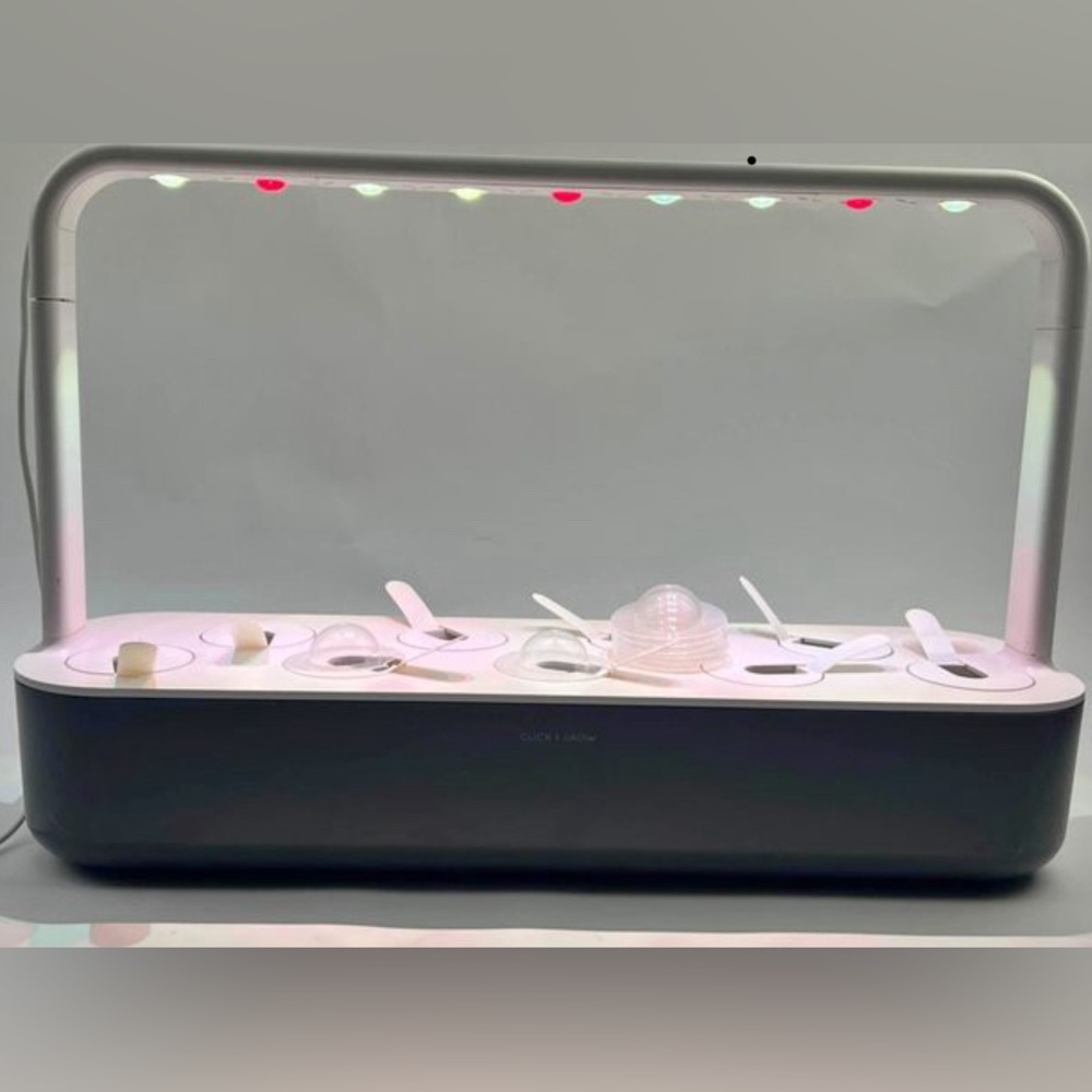 Click and Grow Smart Garden 9 please read below